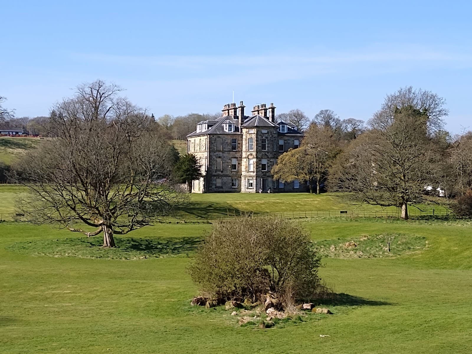 Cumbernauld House - Image 1