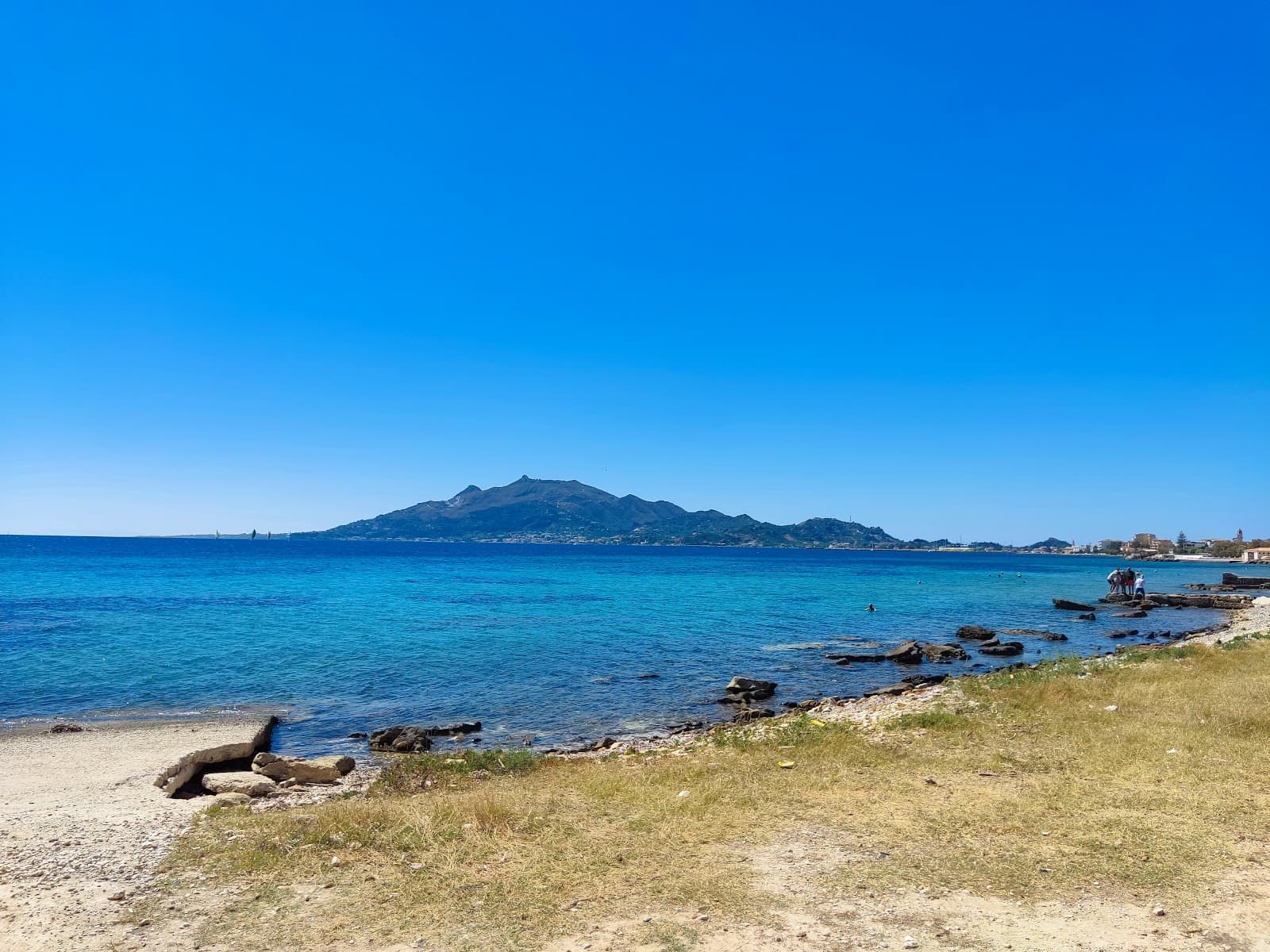 Krioneri Beach Zakynthos Town - Image 1