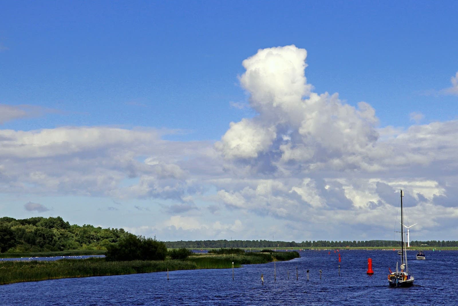 Beulakerwijde Lake - Image 1