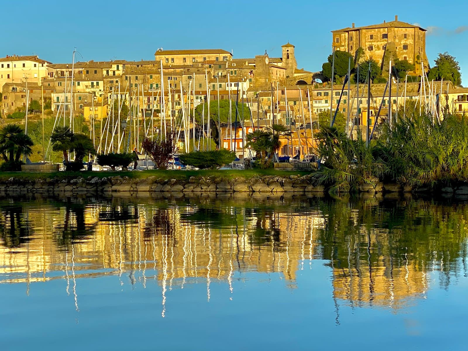 Lago di Bolsena - Image 1