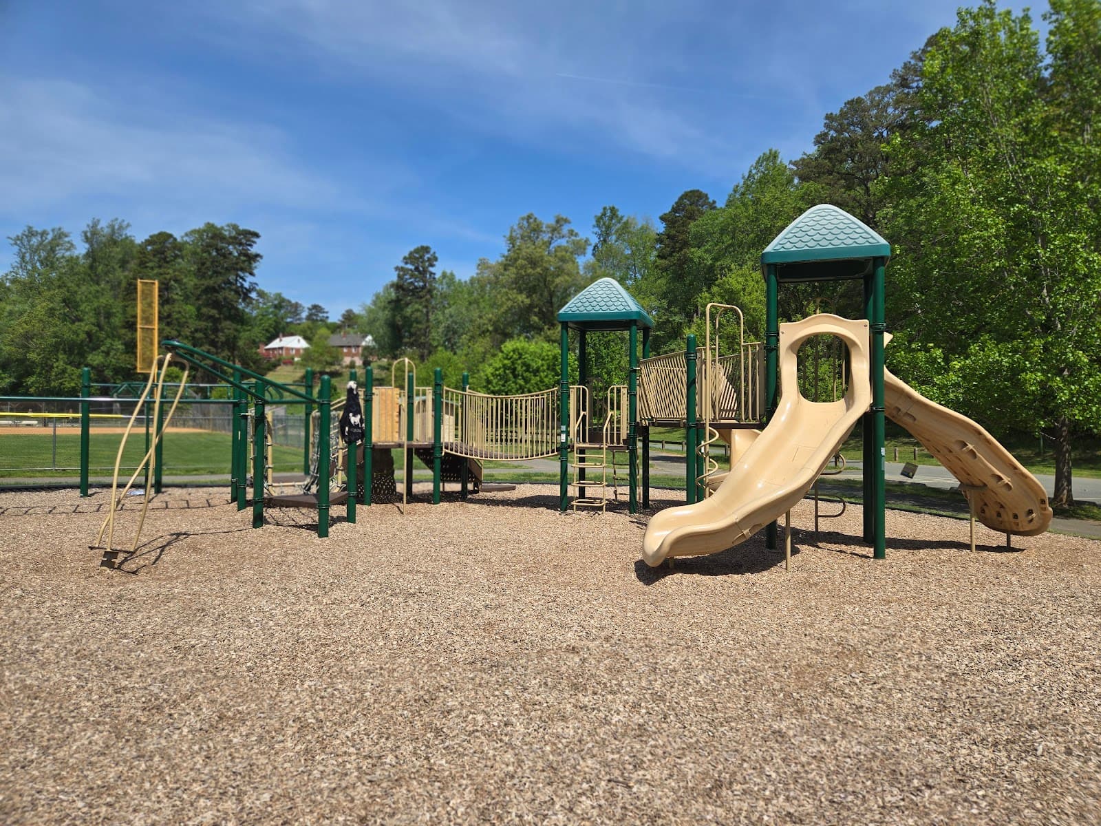 Azalea Park - Image 1
