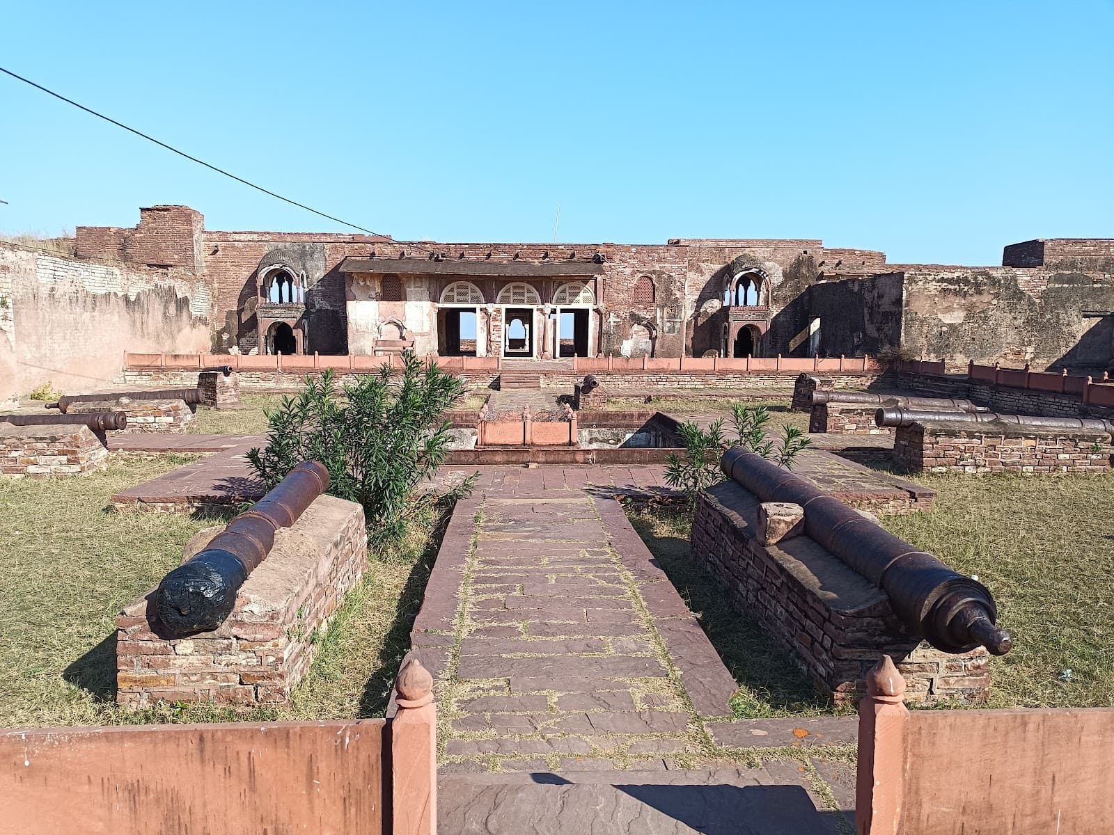 Narwar Fort - Image 1