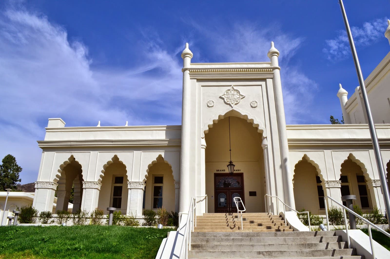 Brand Library & Art Center - Image 1