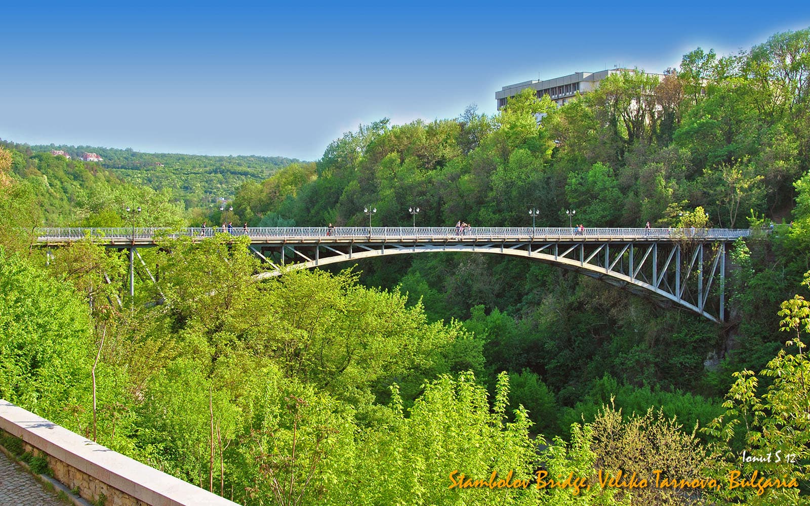 Stambolov Bridge Veliko Tarnovo - Image 1