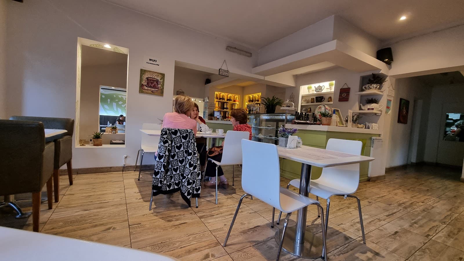 Barrio Bombal - Image 1