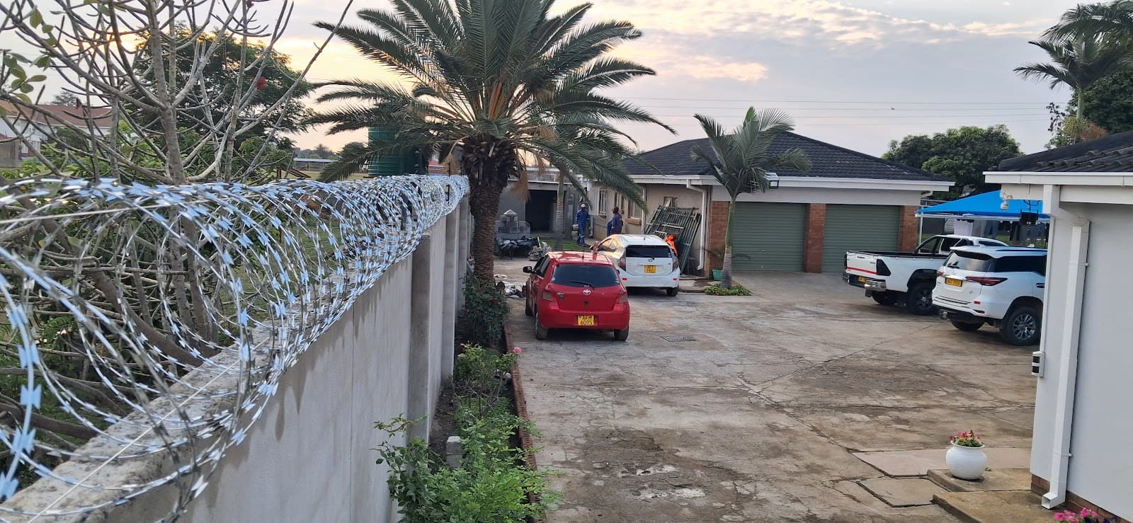 Khumalo (neighborhood) - Image 1