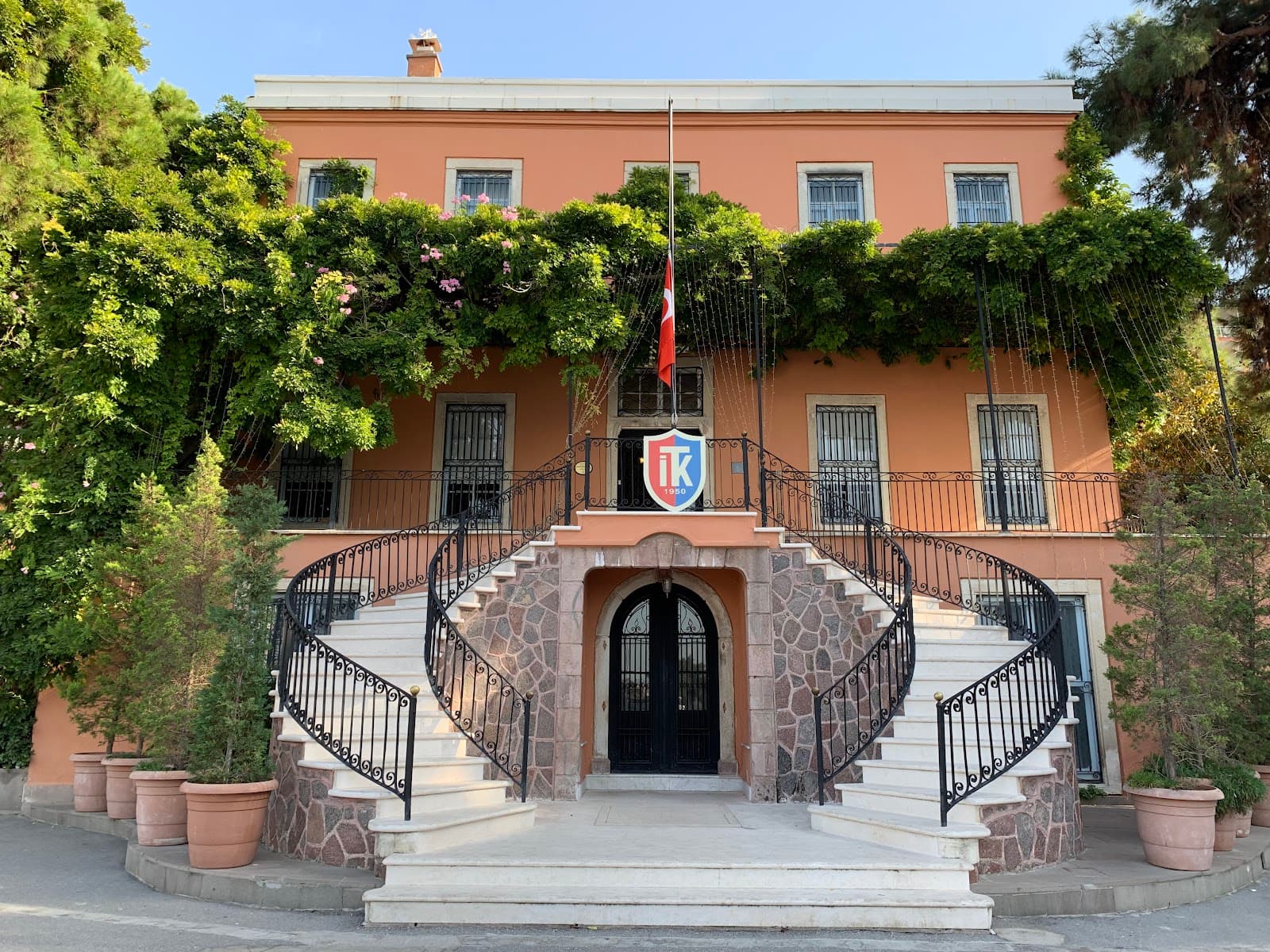 Uşakizade Latife Hanım Mansion - Image 1