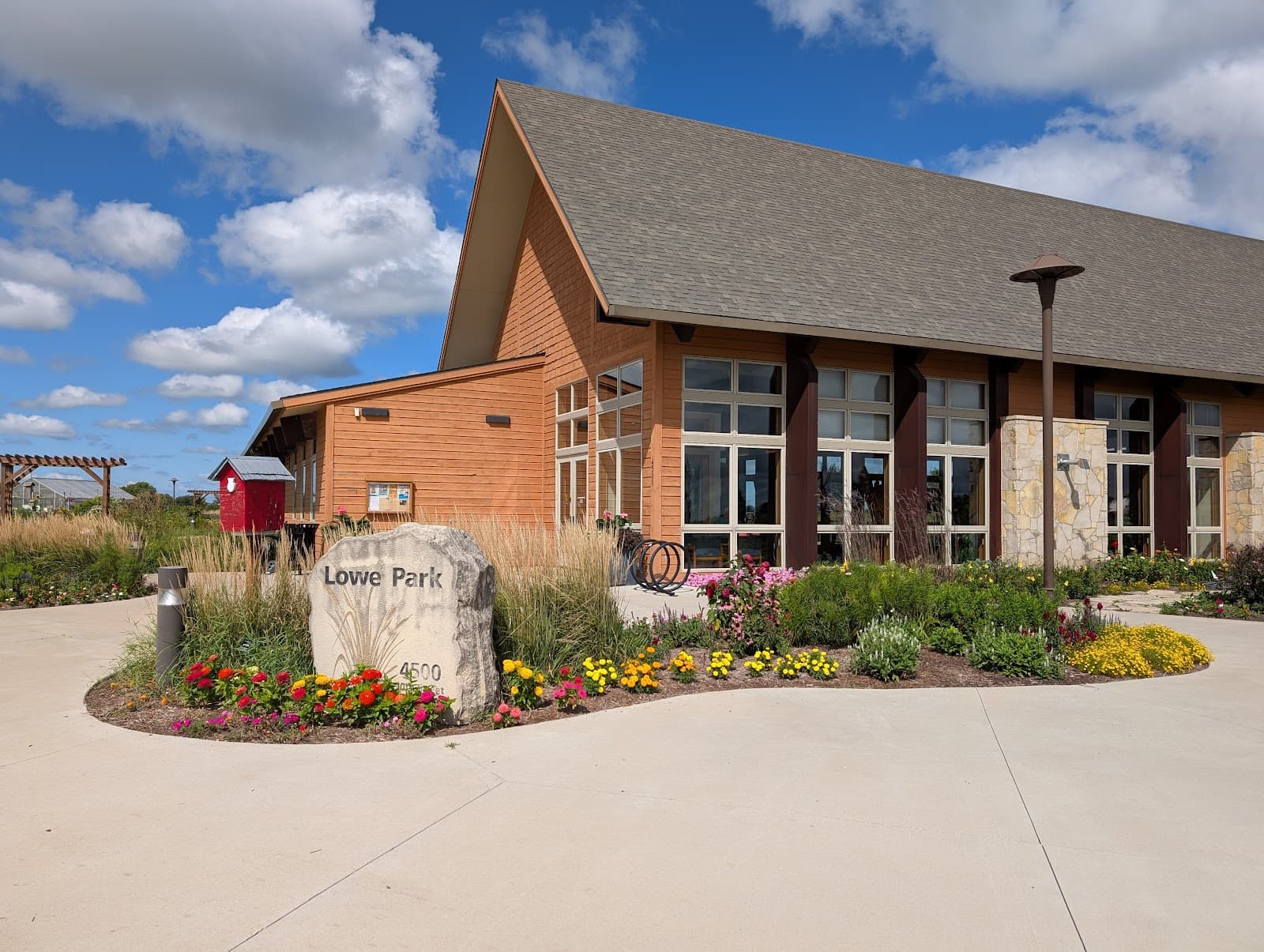 Lowe Park Arts & Environment Center - Image 1