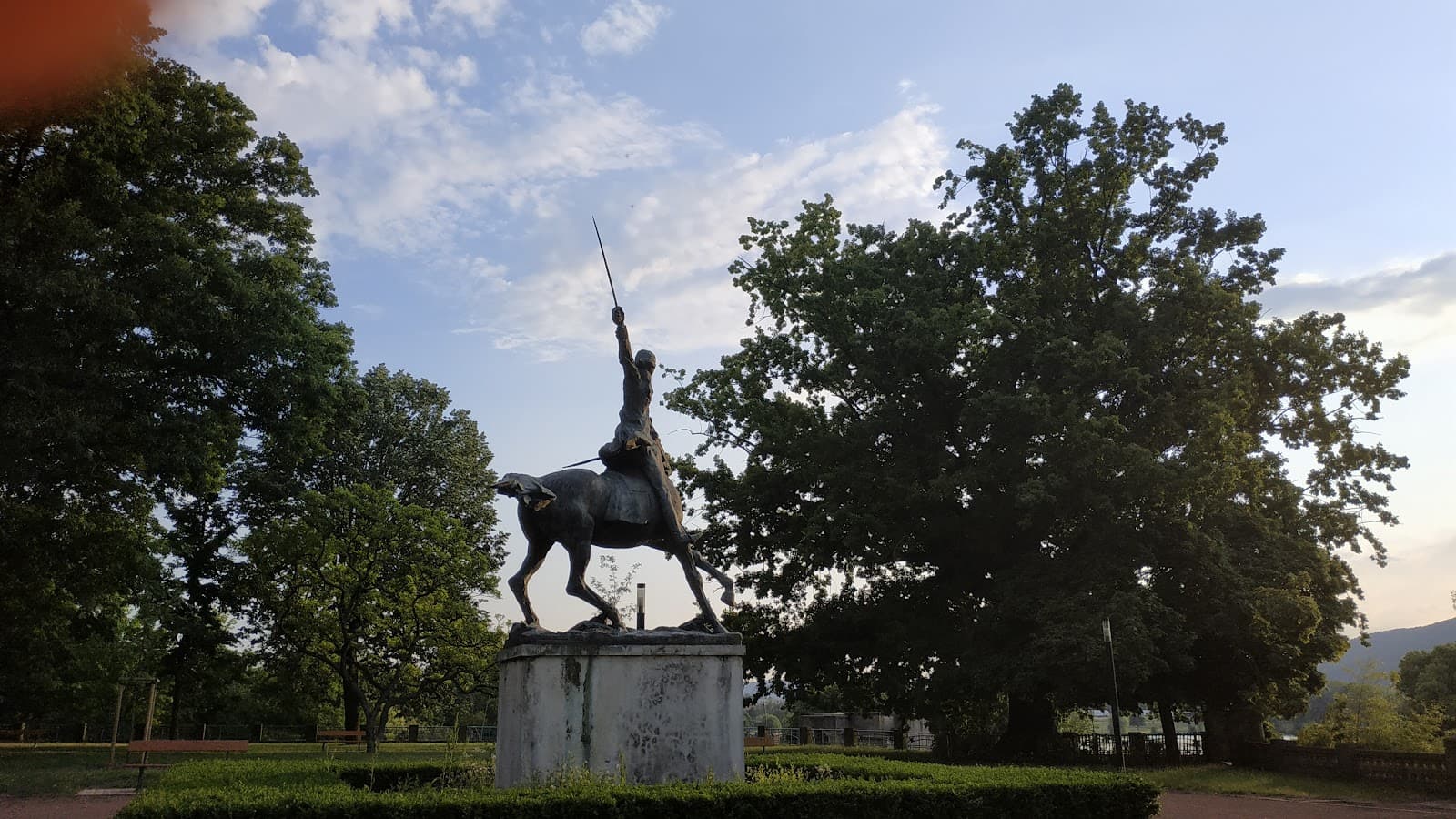 Jardin Boufflers - Image 1