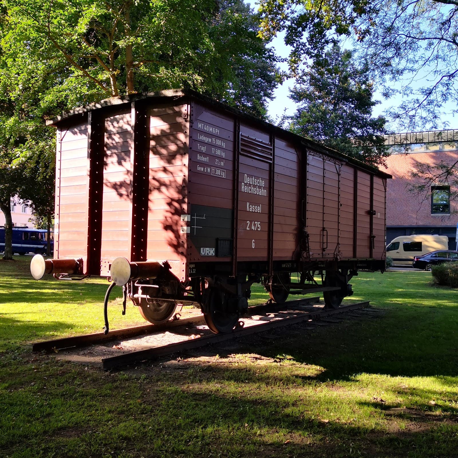 Ramparts Park (Wallanlagen) - Image 1