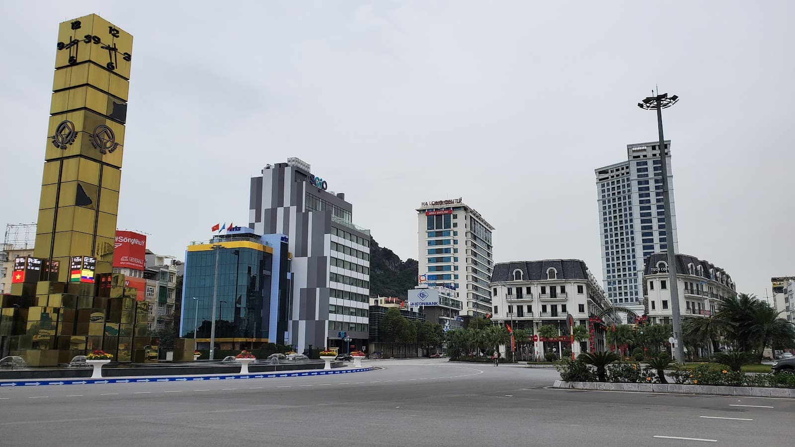 Ha Long Culinary Center - Image 1
