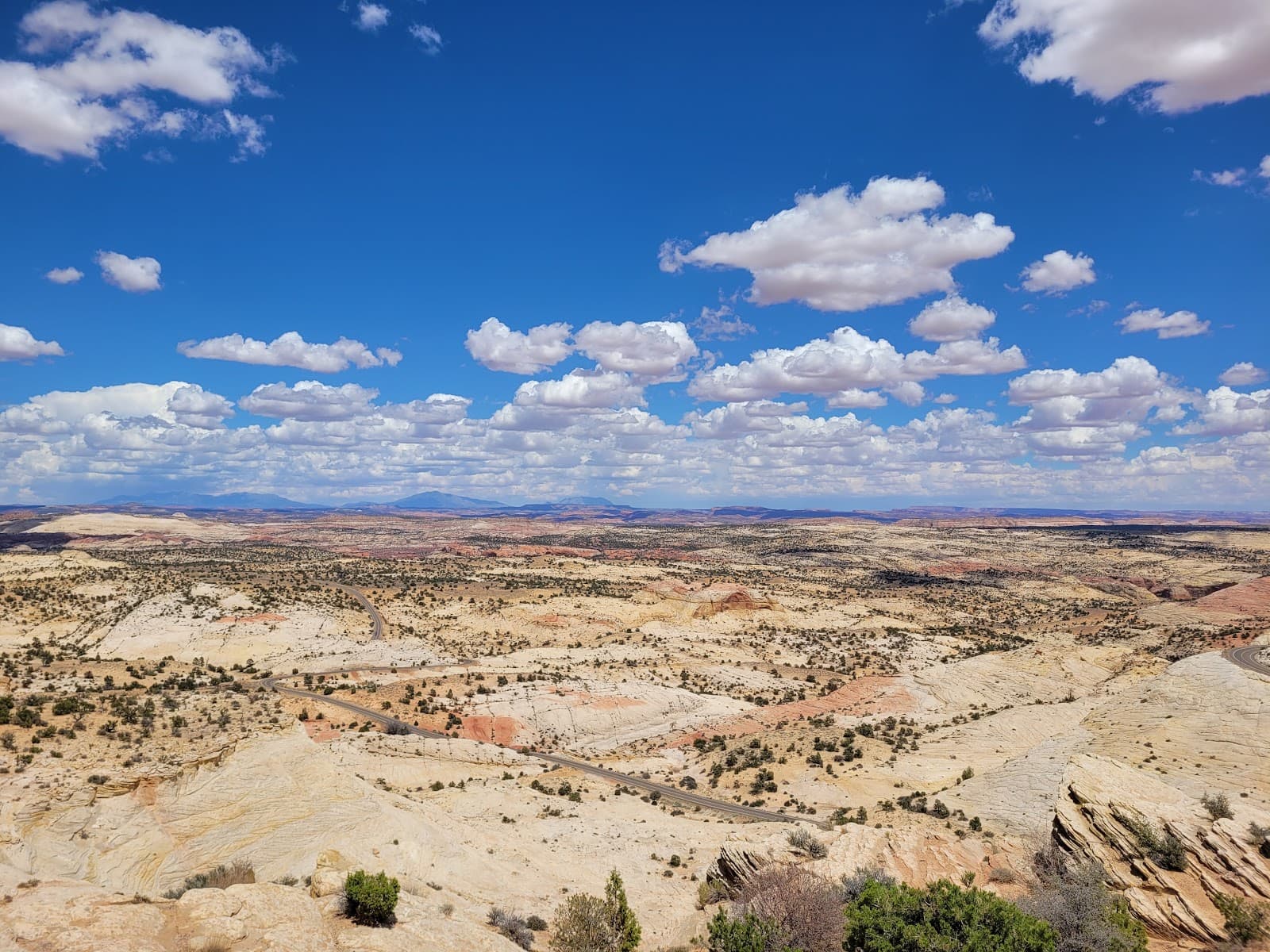 Head of the Rocks Overlook Scenic Byway 12 Escalante Utah - Image 1