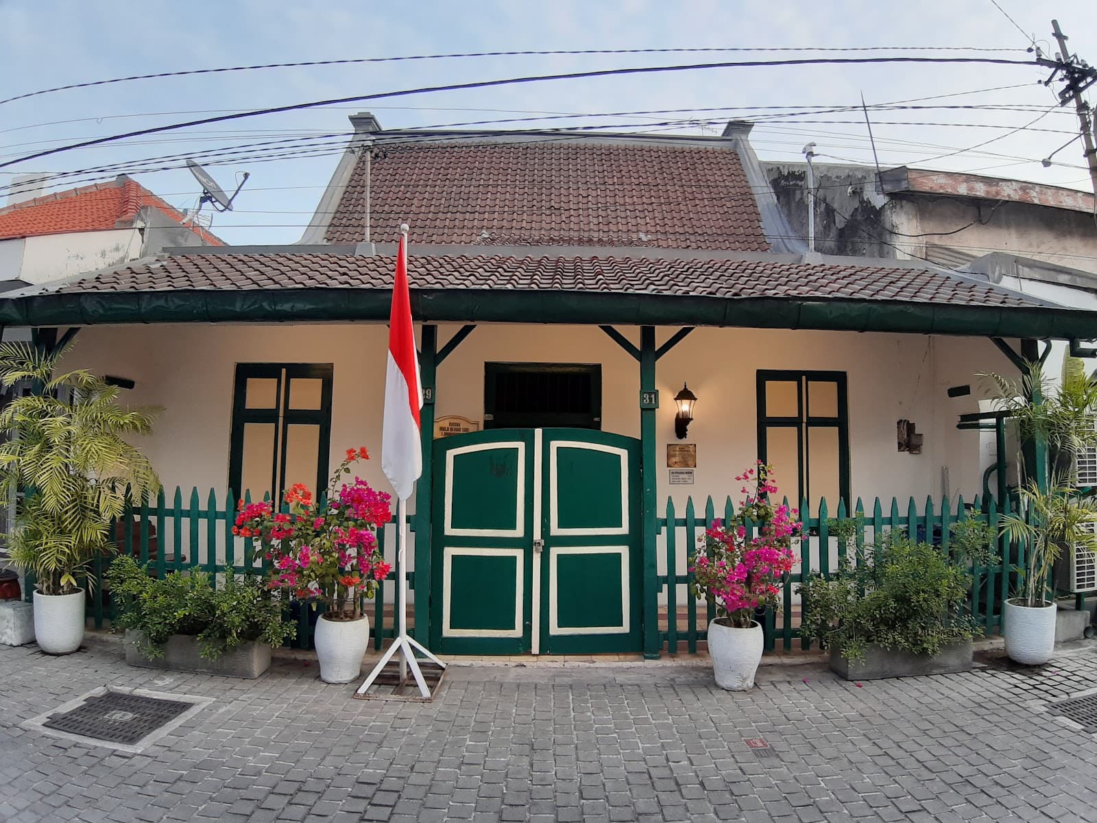 HOS Tjokroaminoto House - Image 1