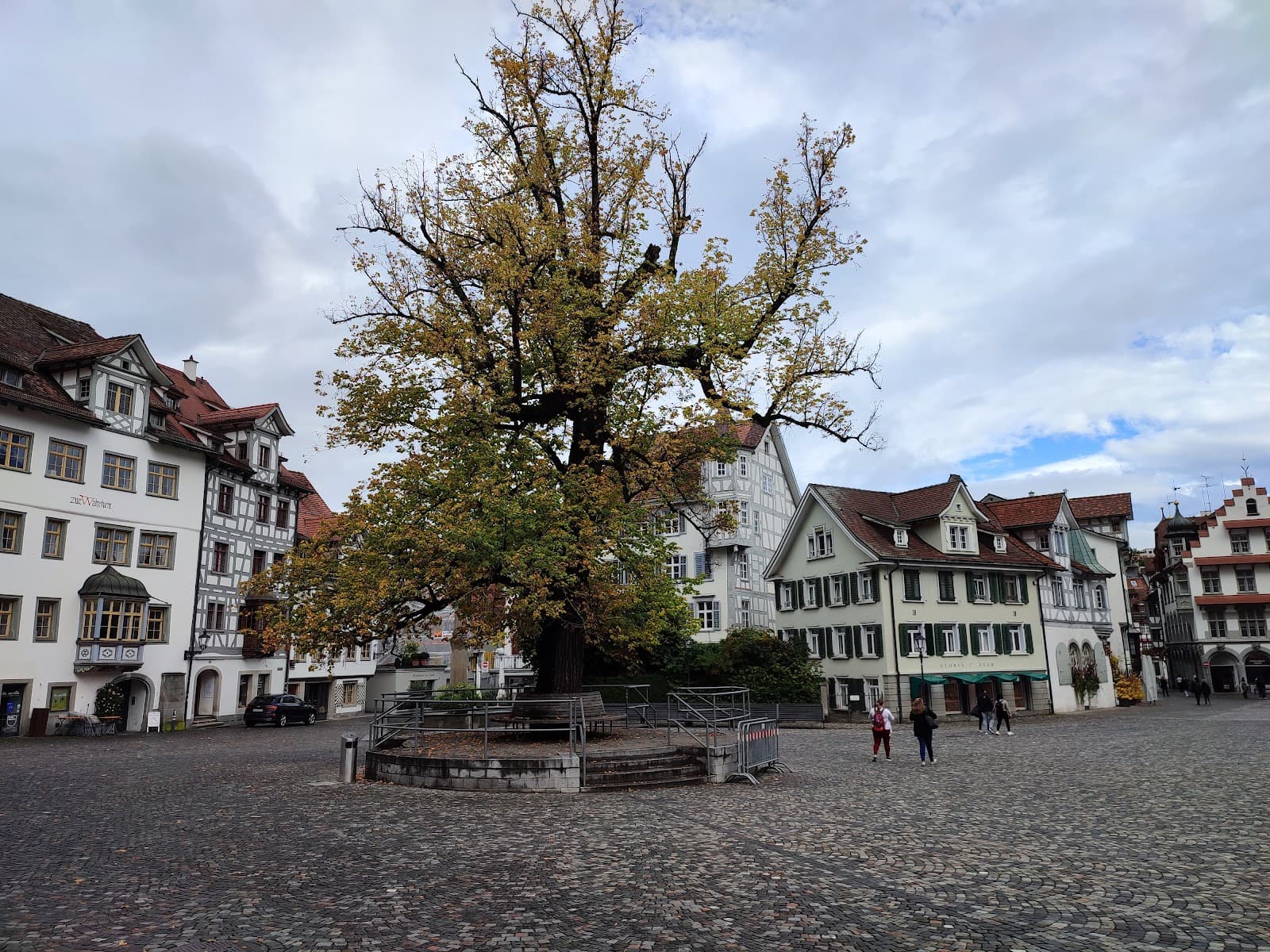 Gallusplatz - Image 1