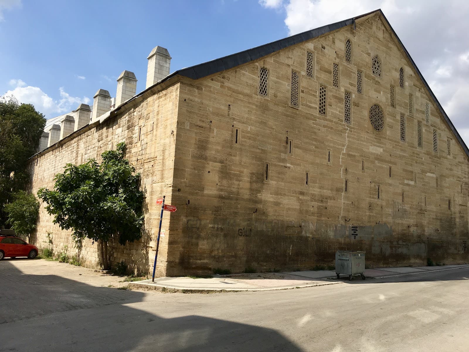 Ekmekçizade Ahmet Pasha Caravanserai - Image 1