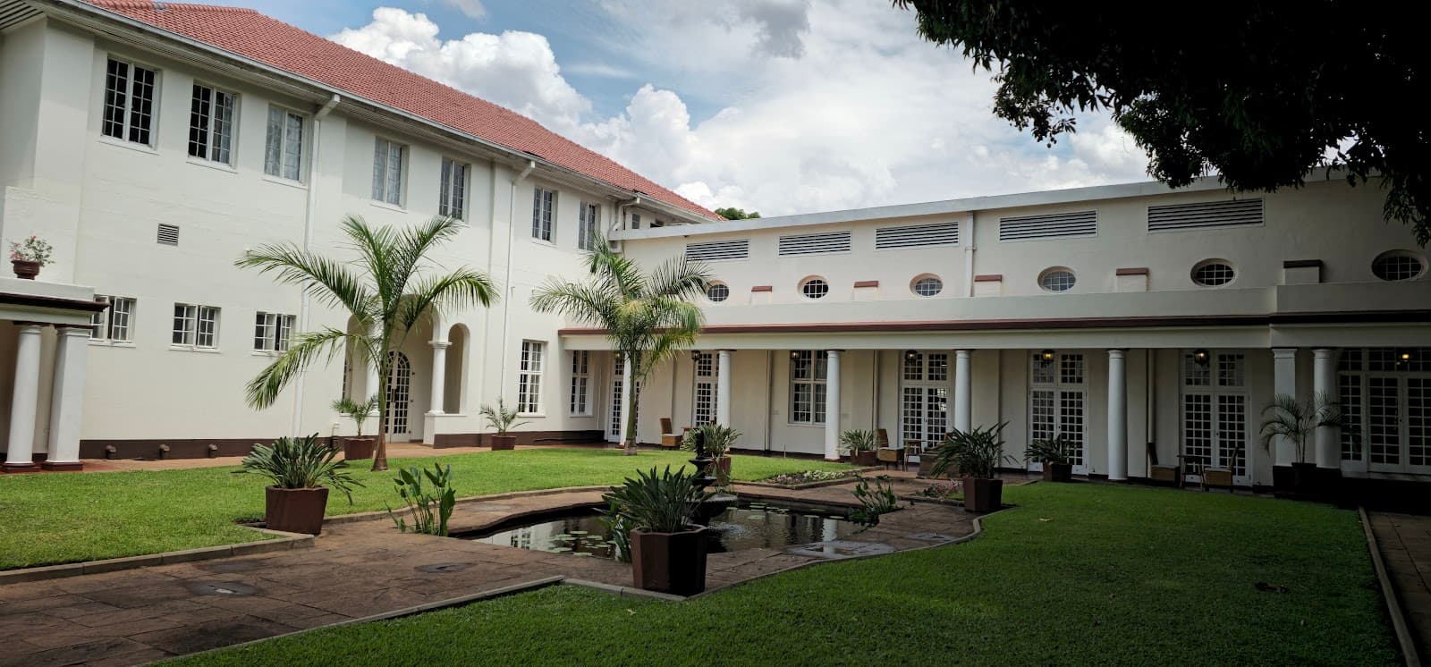 Victoria Falls Hotel - Image 1