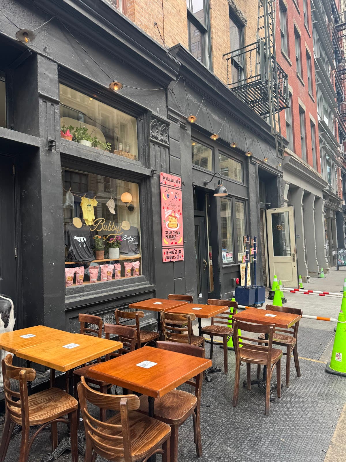 Bubby's - Image 1