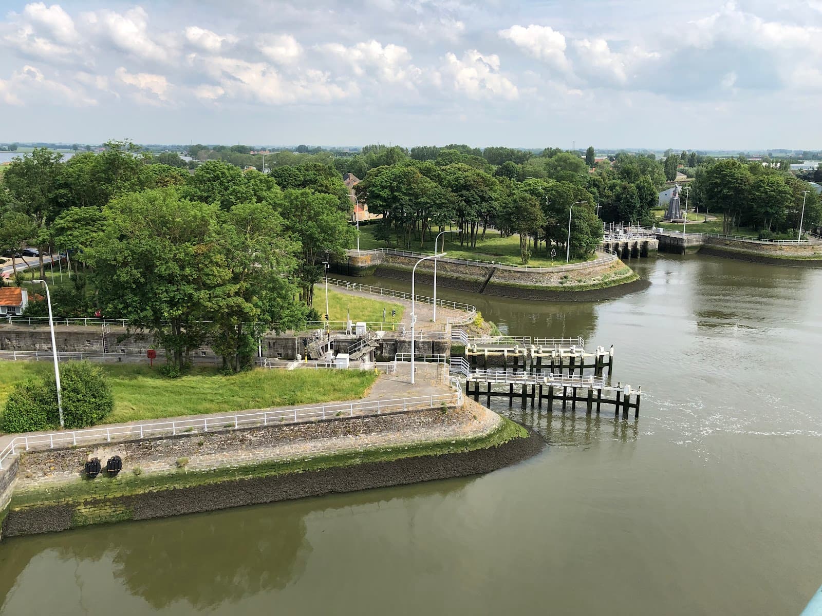 Ganzenpoot Locks - Image 1