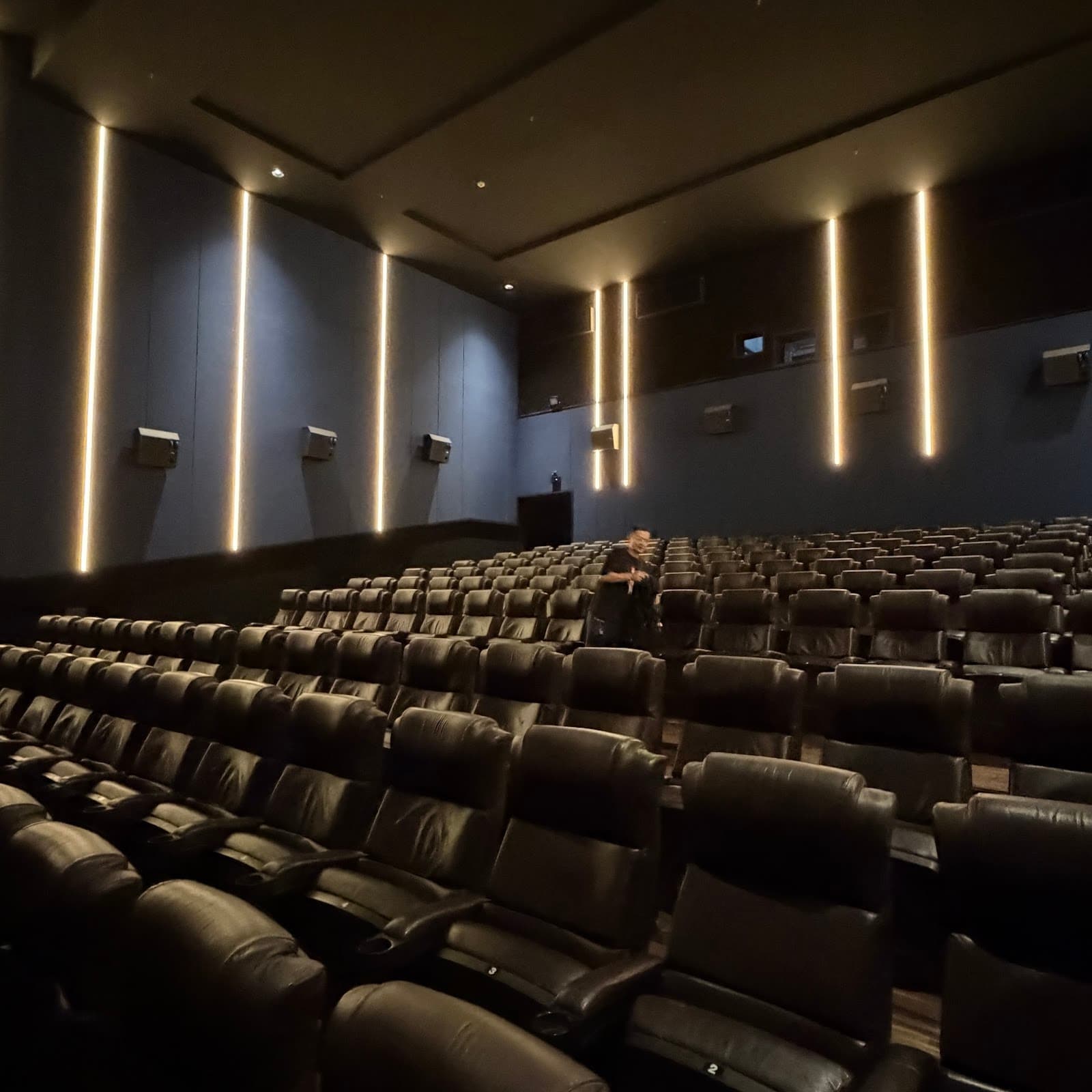 House Samyan - Image 1