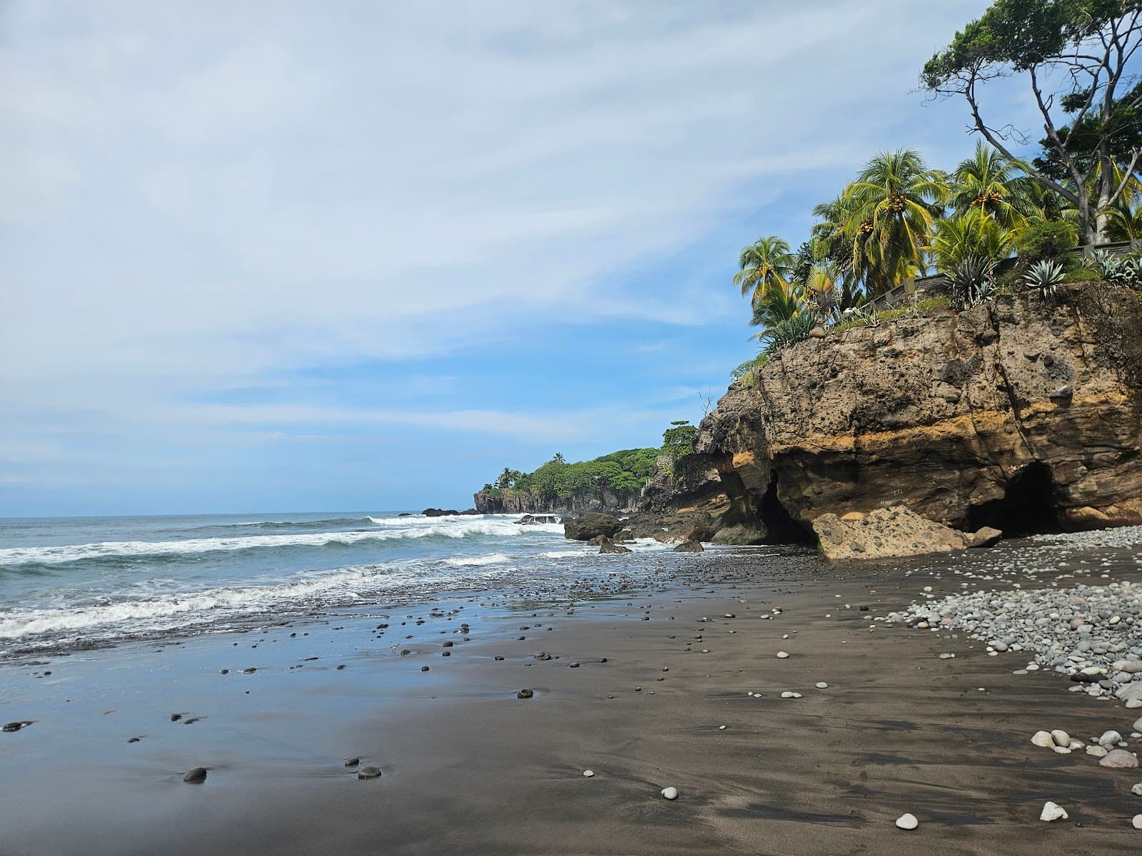 Playa Sunzal El Salvador - Image 1