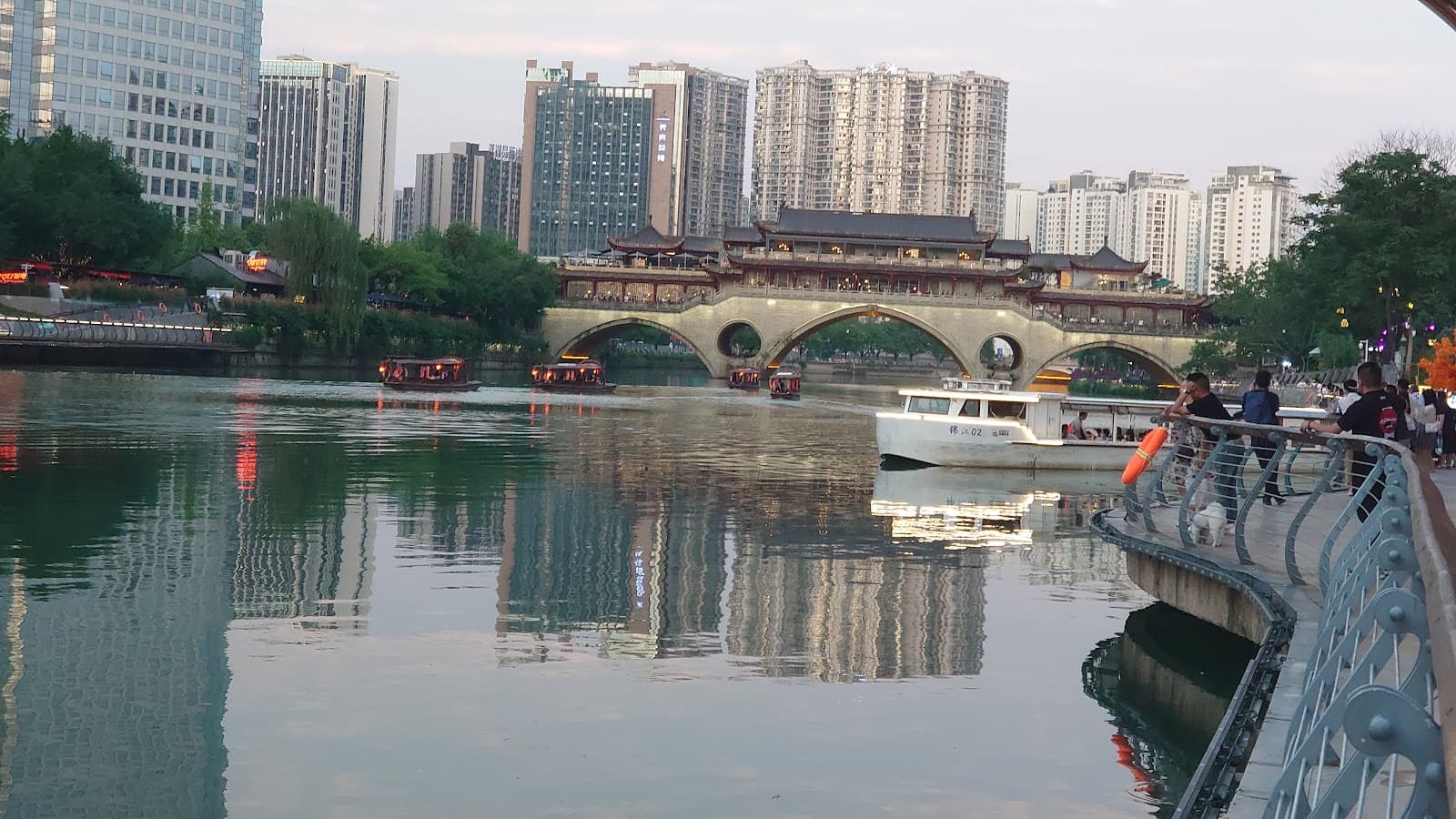 Dongmen Bridge Historic Block - Image 1