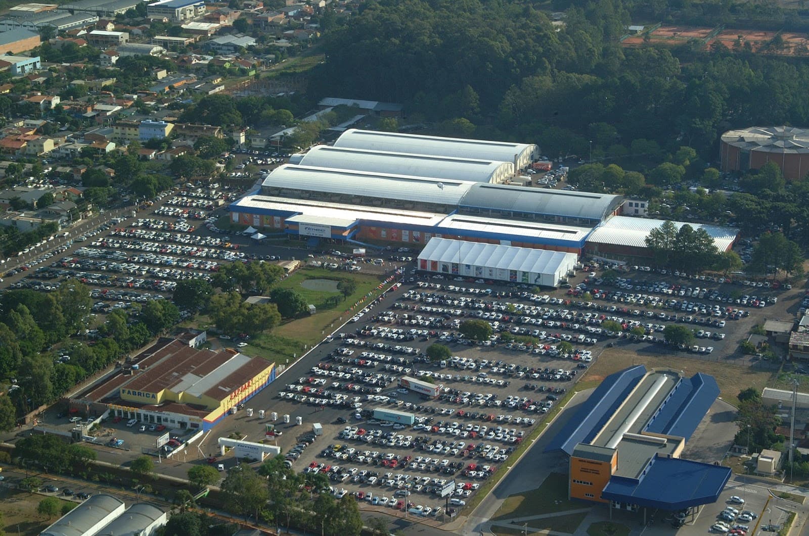 Fenac - Centro de Eventos e Negócios - Image 1