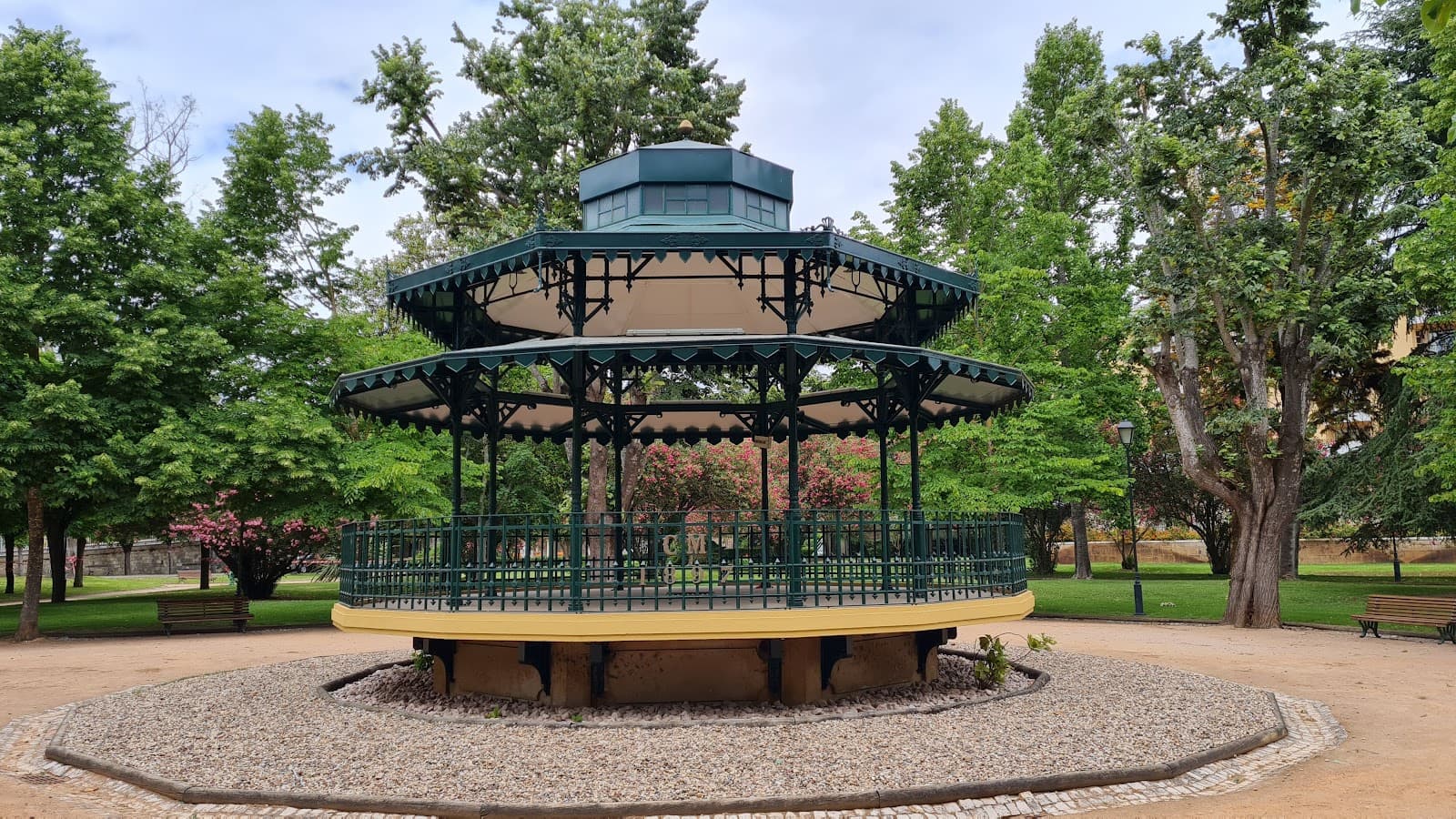Açude do Nabão Weir and Footbridge - Image 1