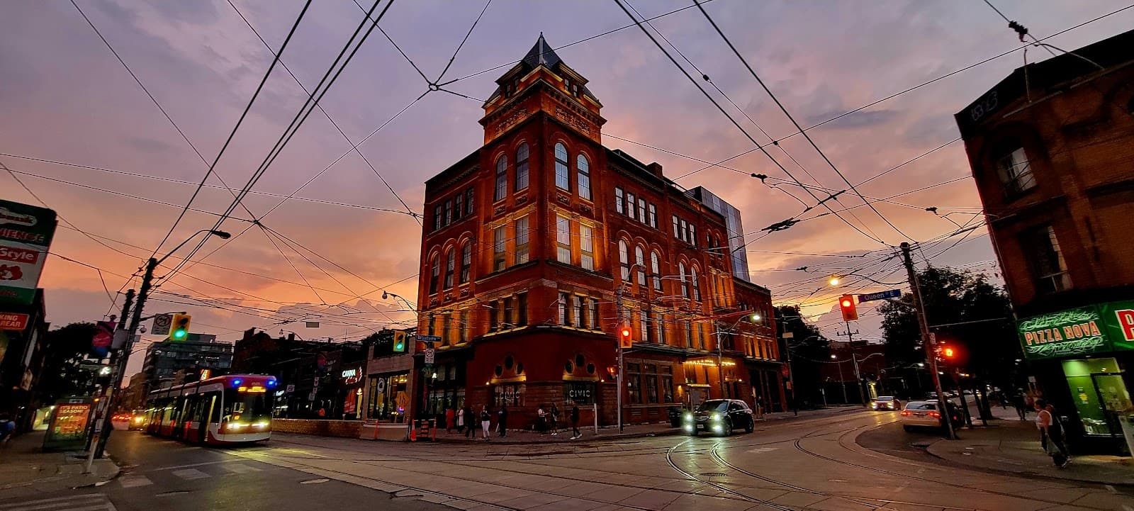 Leslieville - Image 1