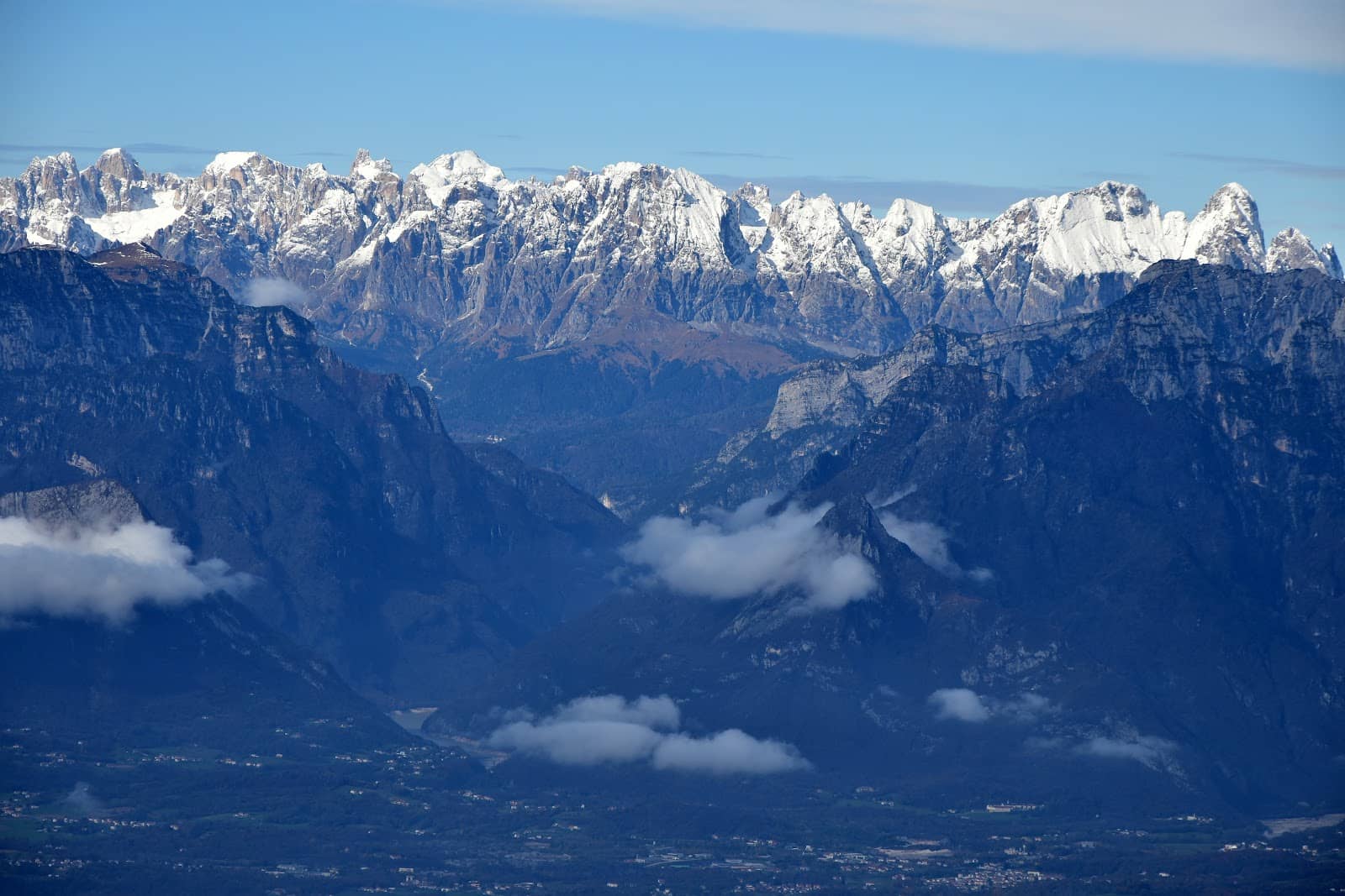 Autumn Foliage Spectacle