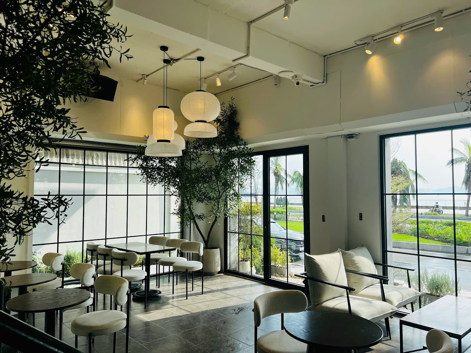 Tea House - Image 1