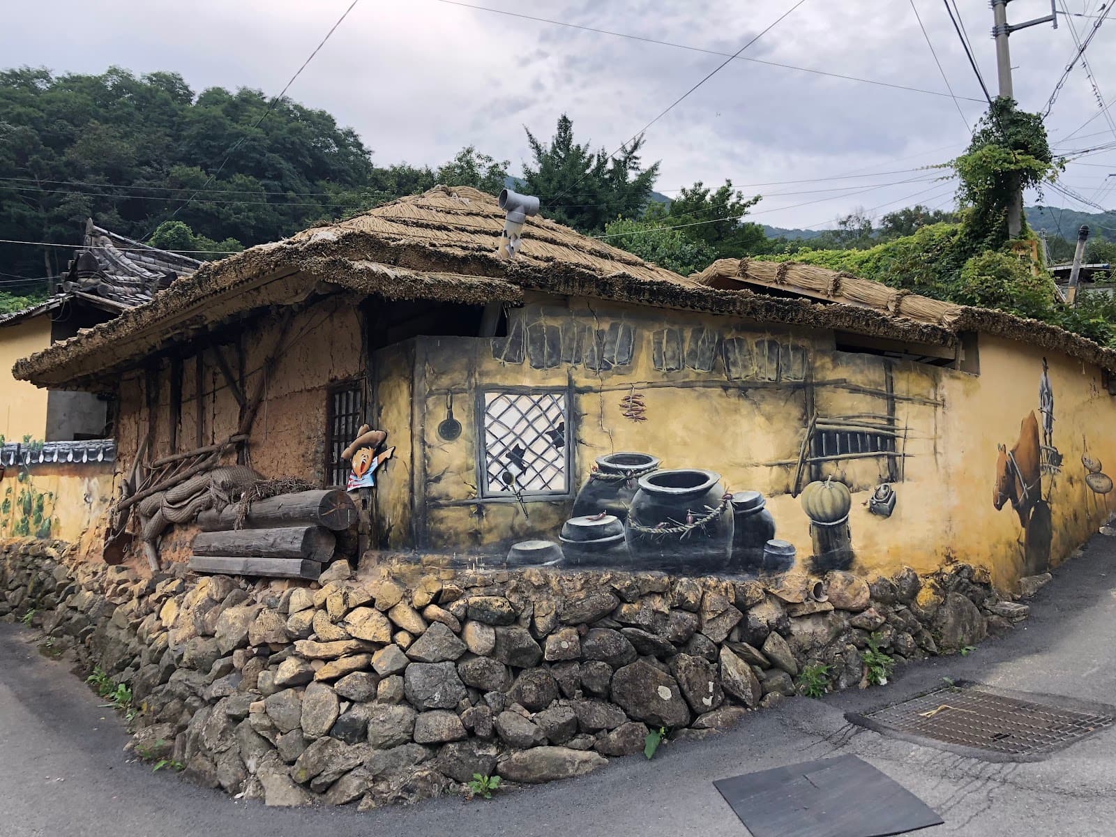 Mabijeong Mural Village - Image 1