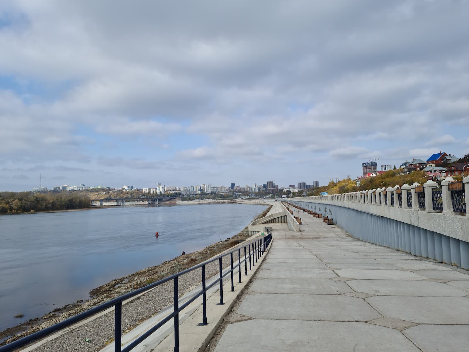 Belaya River Embankment - Image 1