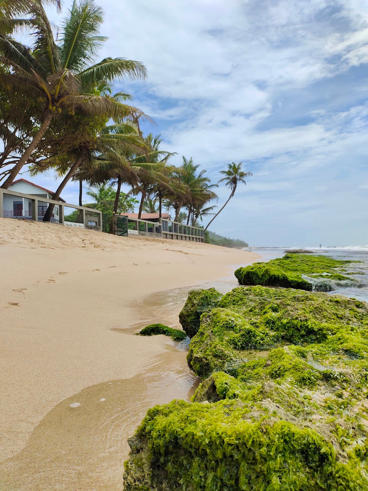 Kamburugamuwa Beach - Image 1