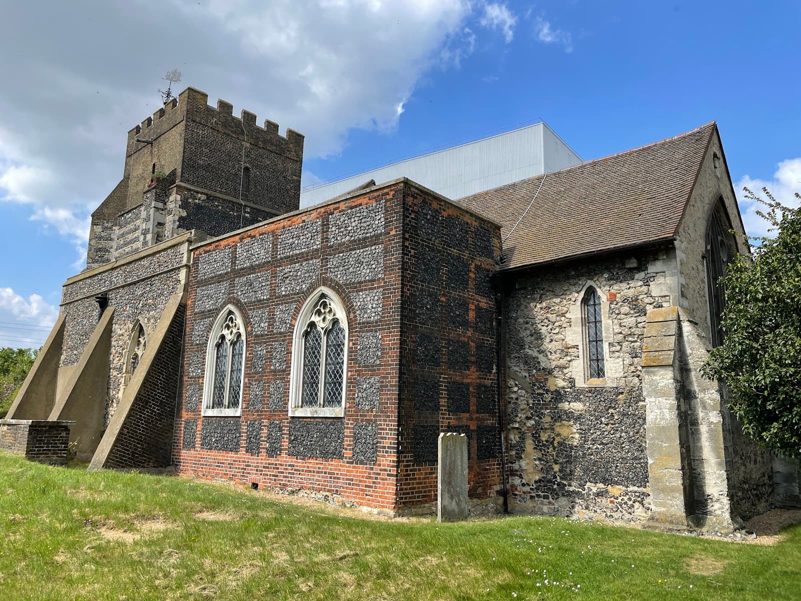St Clement's Church, West Thurrock - Image 1