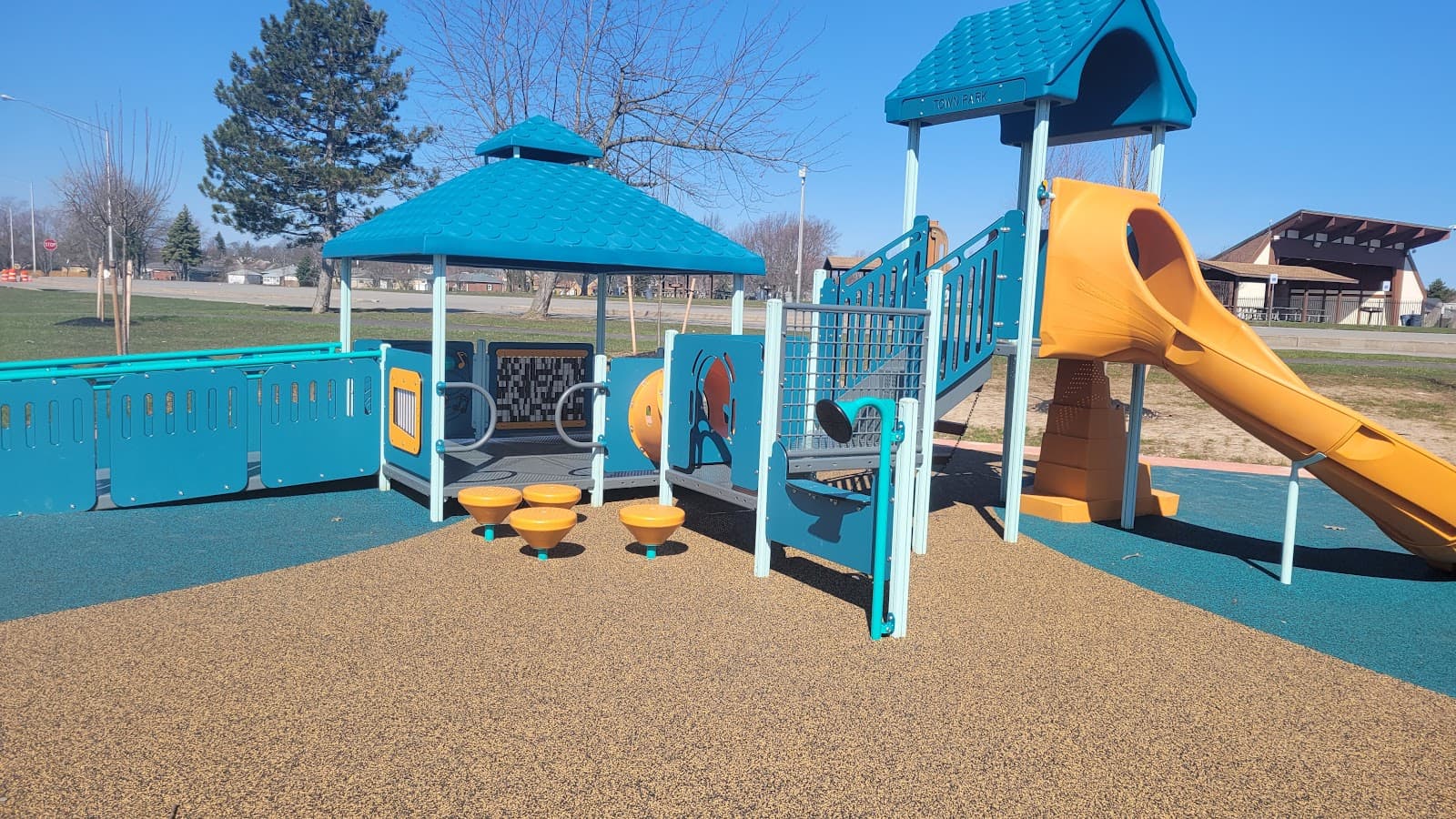 Cheektowaga Town Park - Image 1