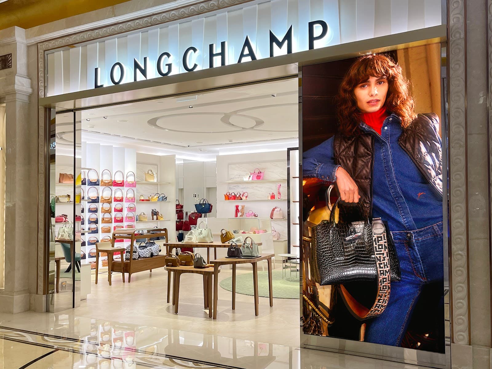 Longchamp Boutiques - Image 1