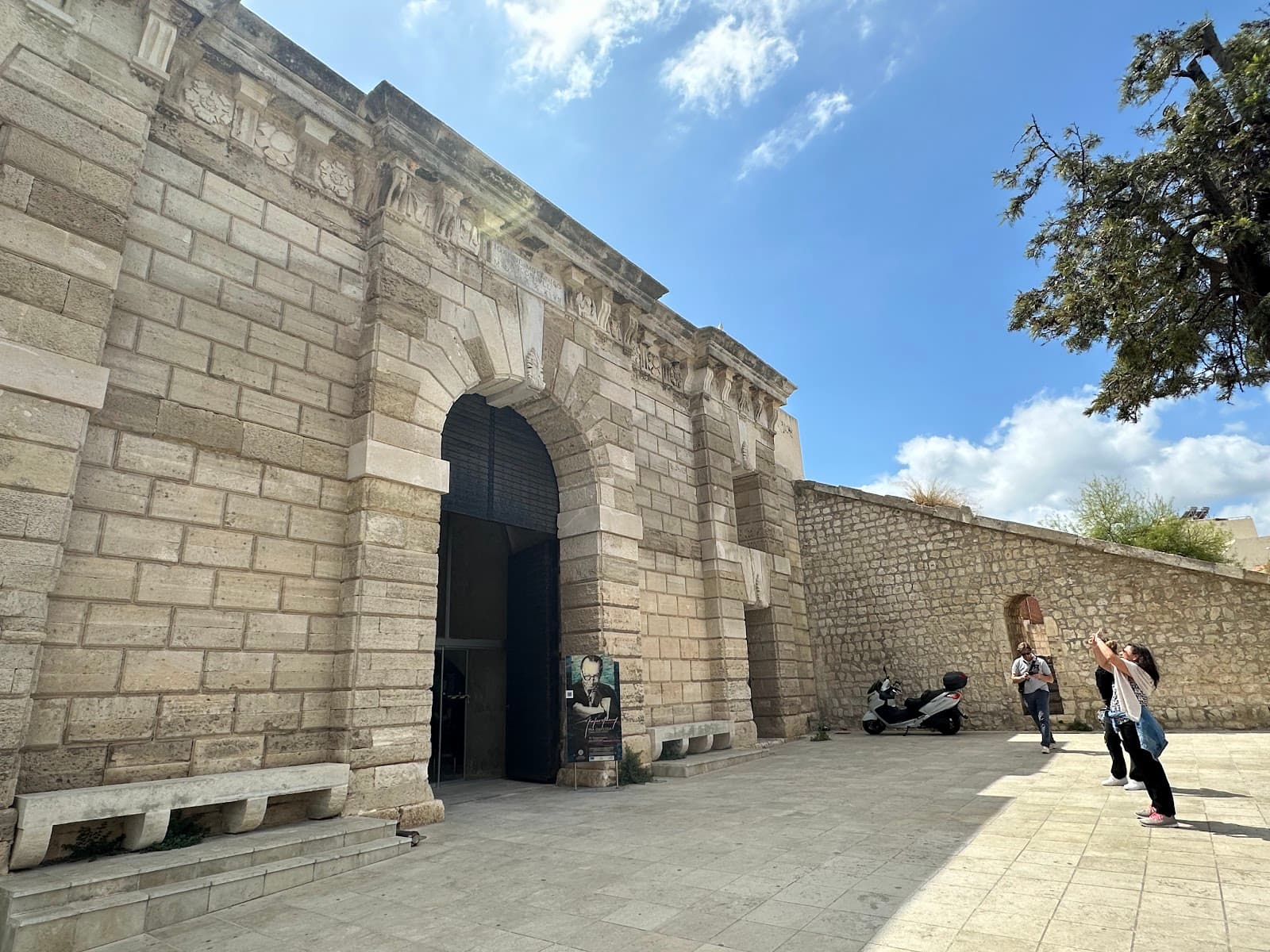 Jesus Gate - Image 1