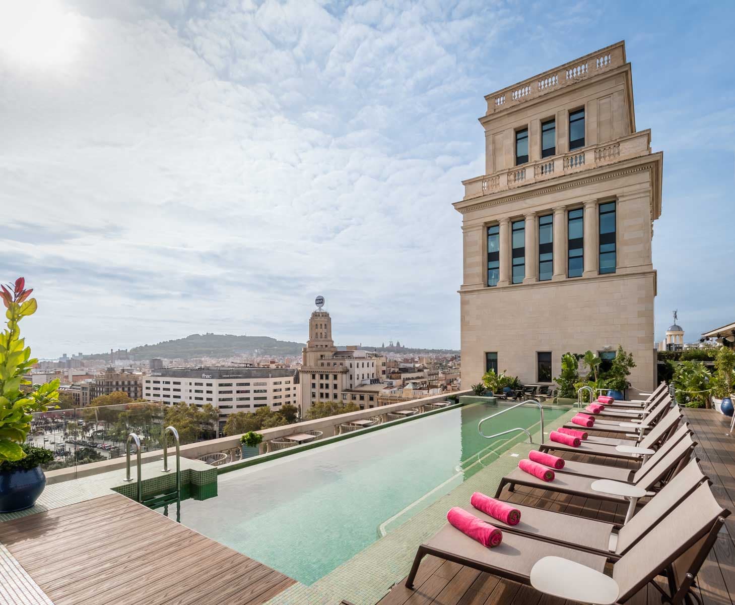 45 Times Barcelona Hotel - Image 1