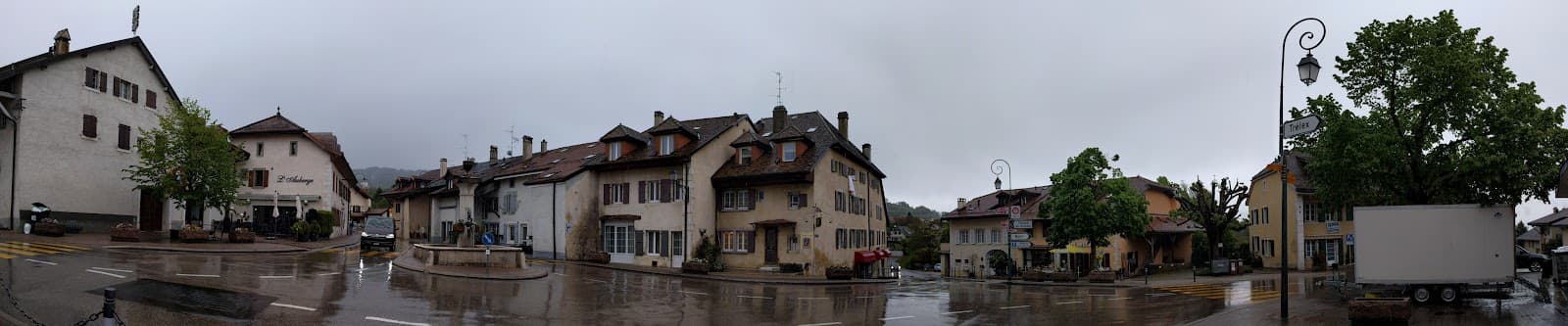 Genolier Village - Image 1