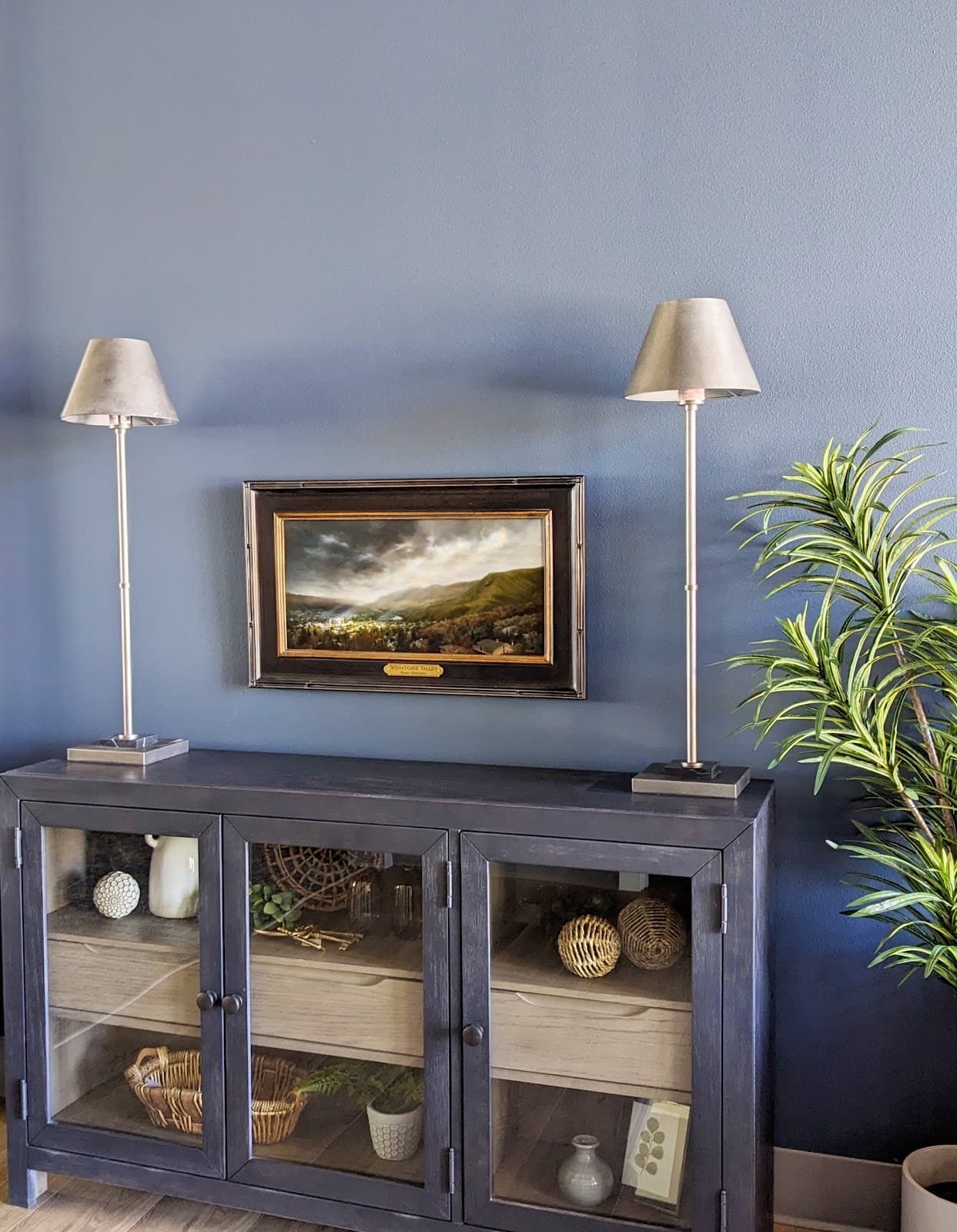 Art on the Avenues - Image 1