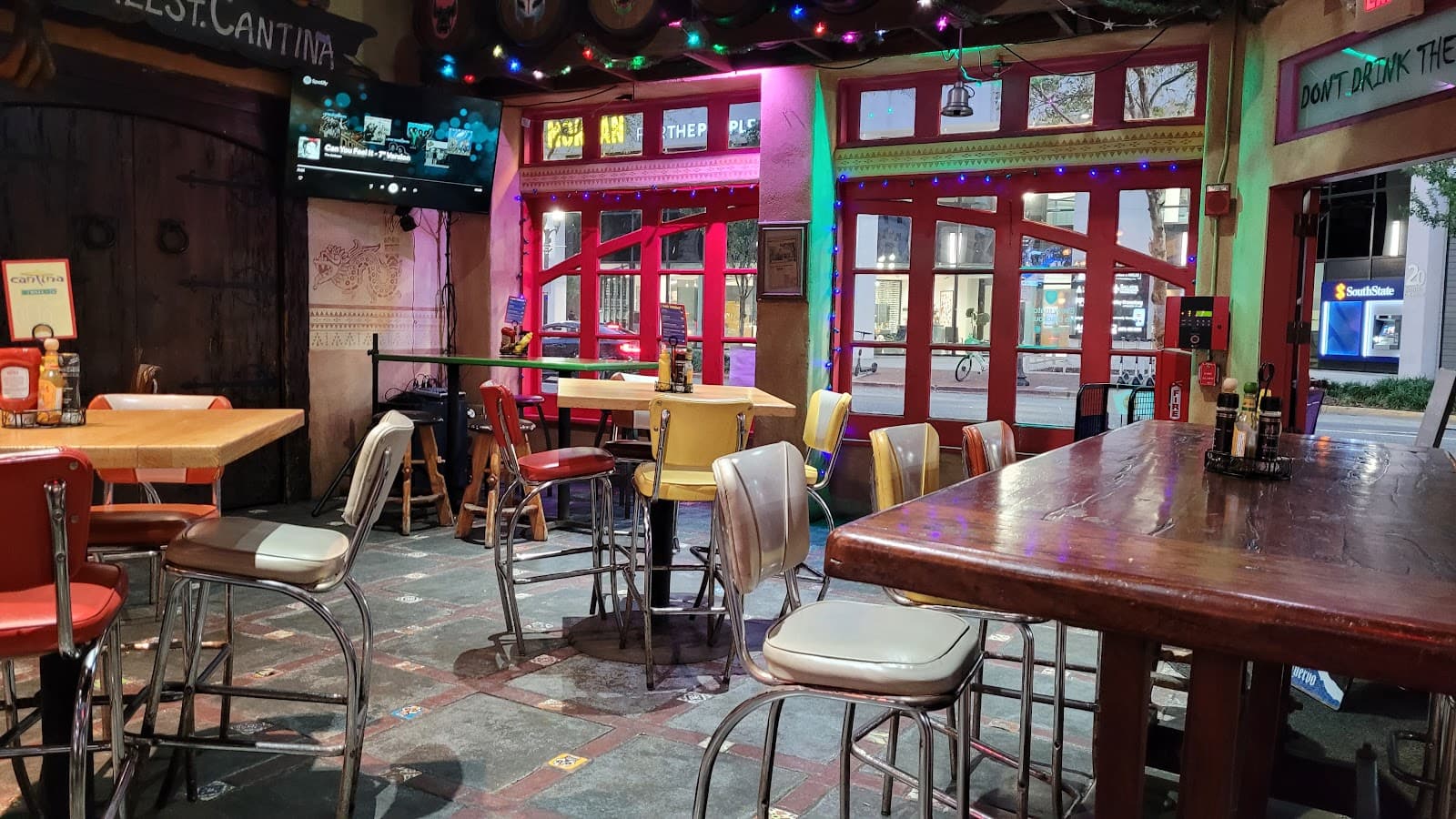 Wall Street Plaza Orlando - Image 1