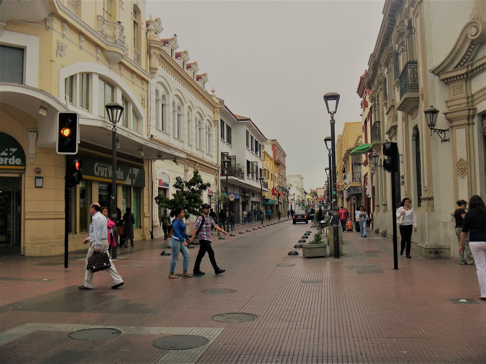Calle Cordovez - Image 1