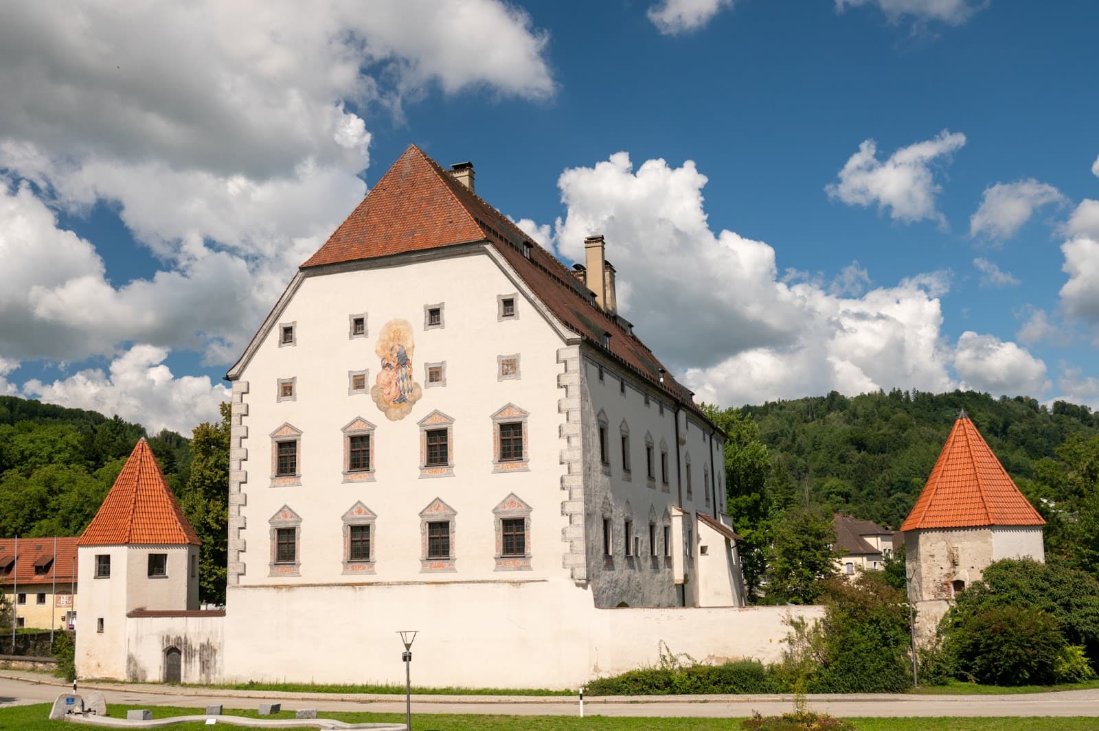 Obernzell Castle and Ceramics Museum - Image 1