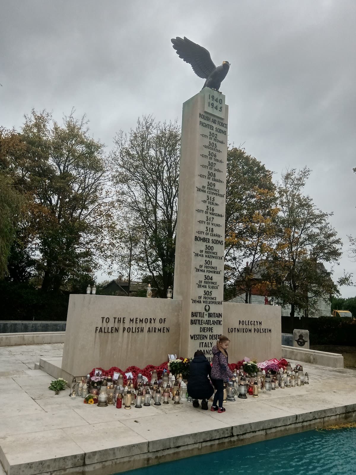 Polish War Memorial (Northolt) - Image 1