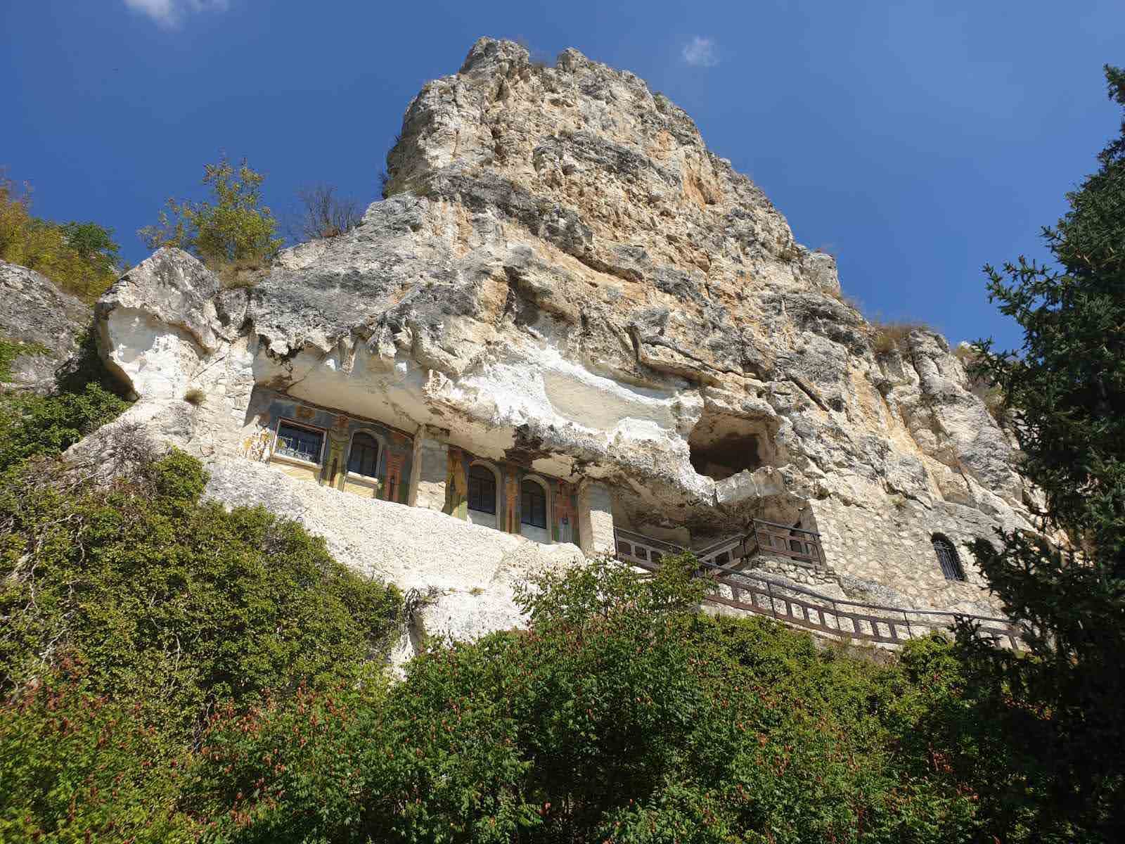 Basarbovo Monastery - Image 1