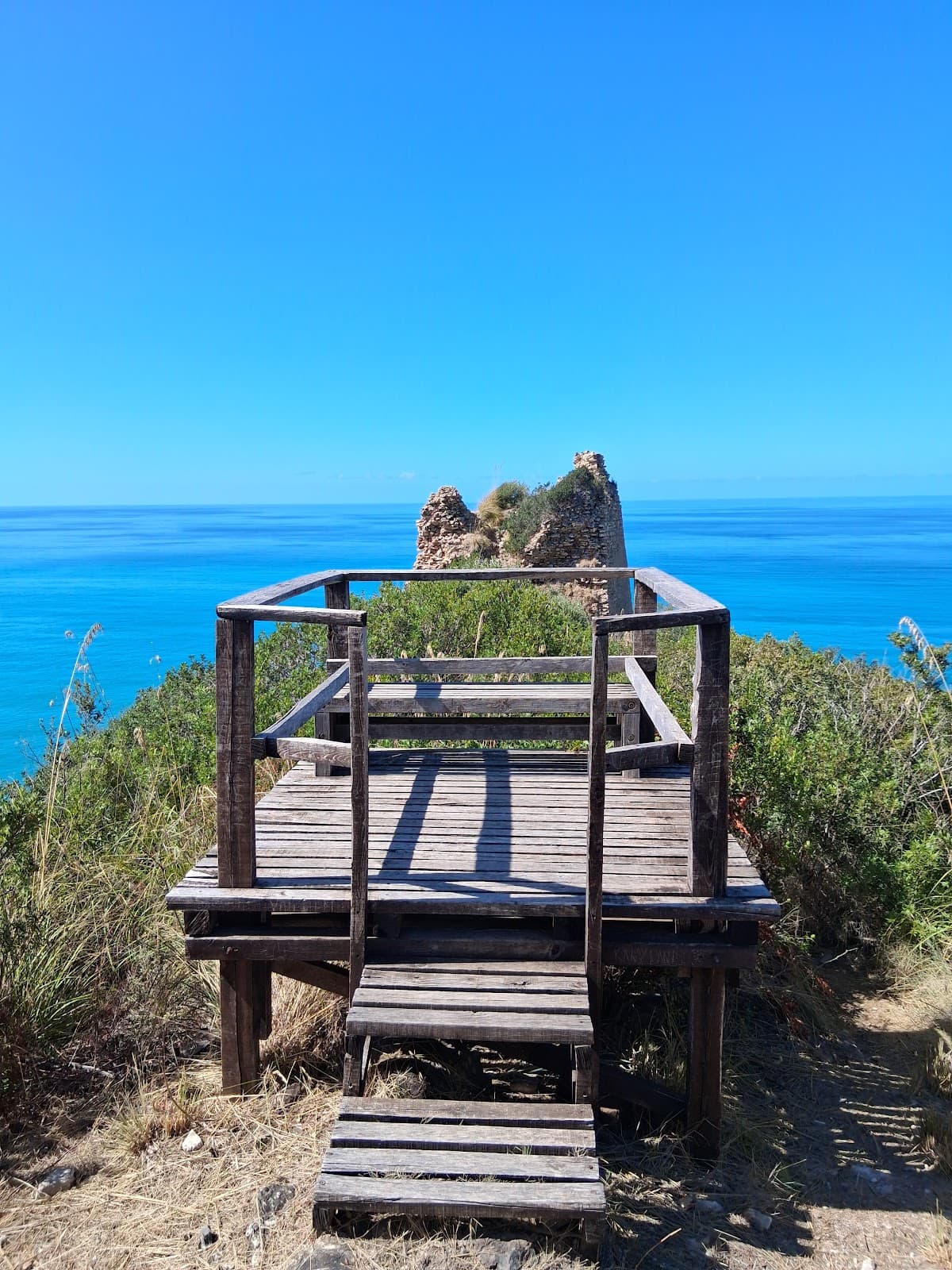 Punta del Telegrafo Cliffs - Image 1