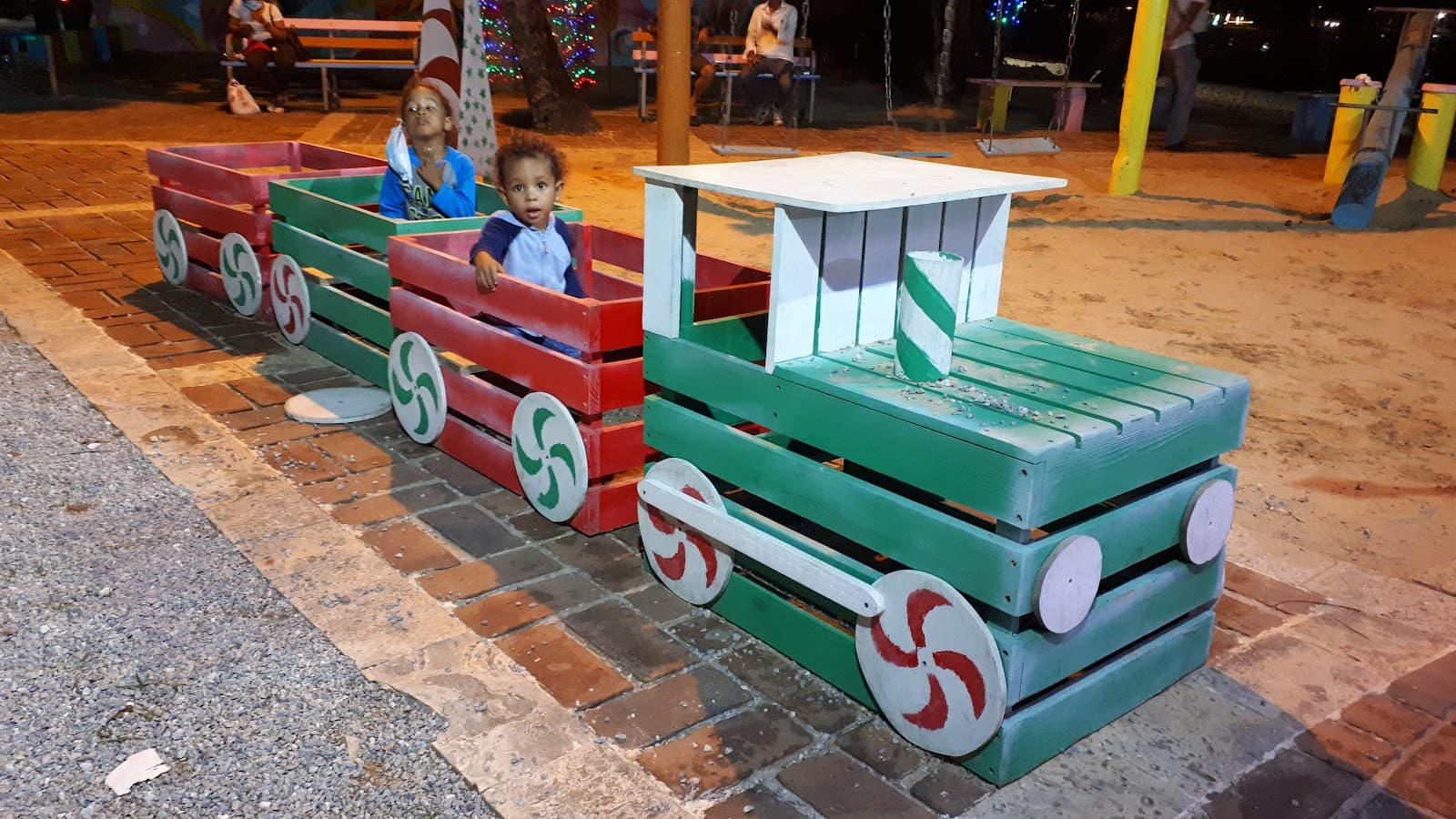 El Centro Las Terrenas - Image 1