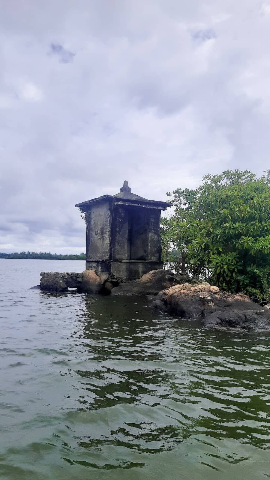 Cinnamon Island