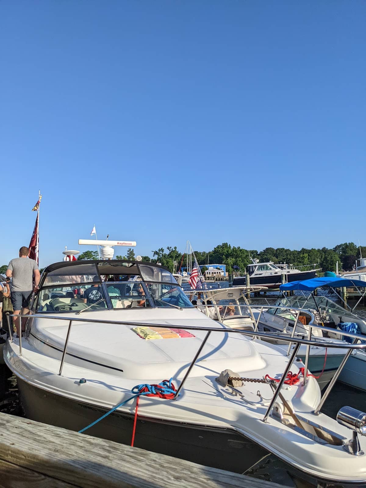 Annapolis & Eastport Tug of War