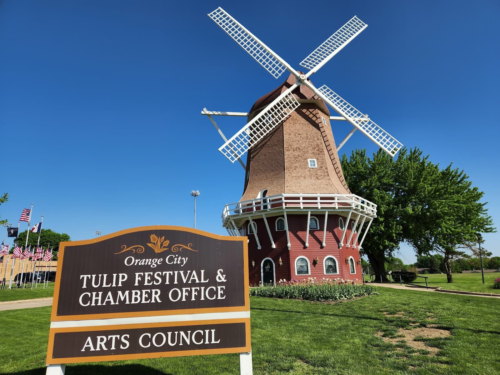 Dutch Food Court Orange City Tulip Festival Iowa - Image 1
